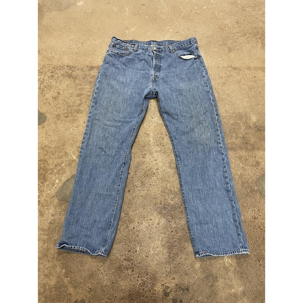 Levis 501 Jeans Mens 40x34 Blue Regular Fit Straight Leg Button Fly 00501-0193